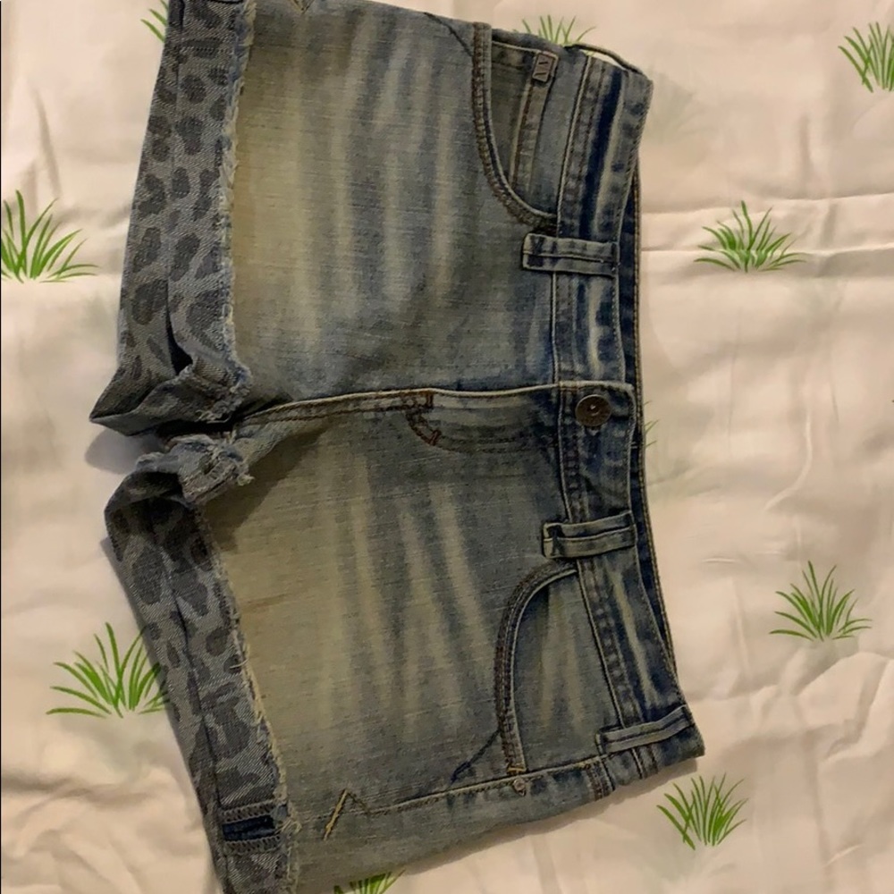 Armani exchange women’s short